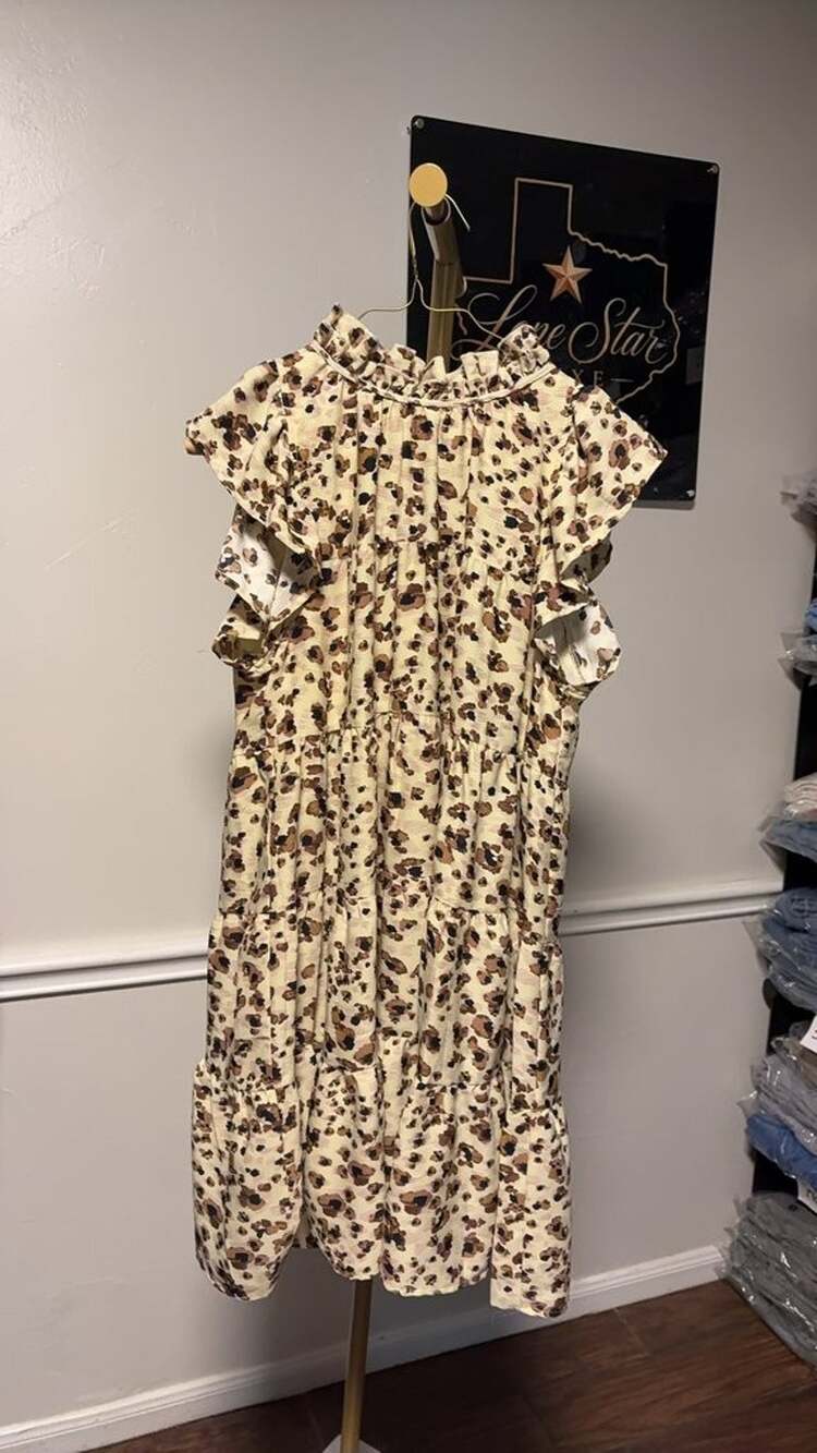 entro Women's Medium Abstract Floral Tiered Dress